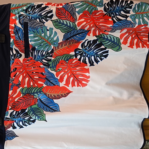 Greg Norman Tropical Leaf Print Golf Skirt - Picture 7 of 8